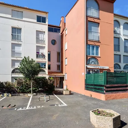 Studio Avec Jardin A Deux Pas Du Golf - Maeva Particuliers 88998 * Agde